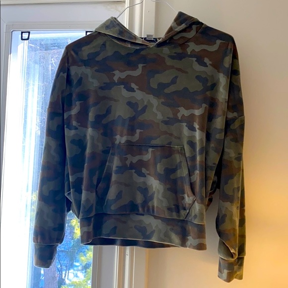 Plush soft camo Arie hoodie - Picture 1 of 1